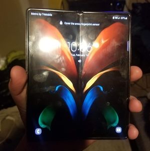 Galaxy Z Fold 2 5g perfect condition